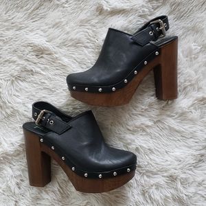 Plume platform stack clogs,  9